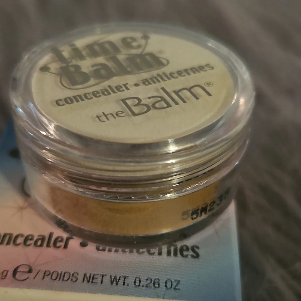 🆕 Time Balm Concealer MEDIUM/DARK